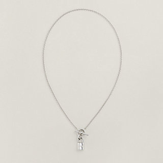 Hermes cadenas kelly deals pendant